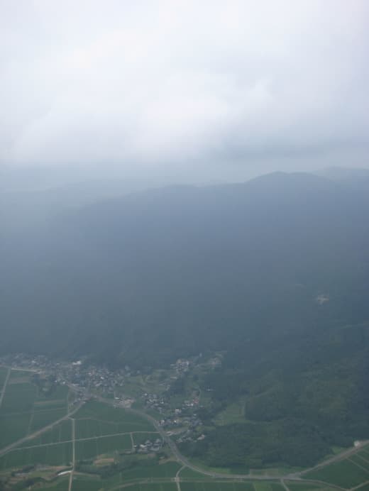 前山から