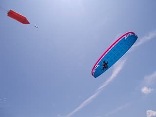 s-9.jpg
